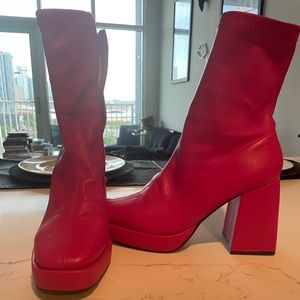 Nasty Gal size 9- worn once- hot pink chunky heel platform booties